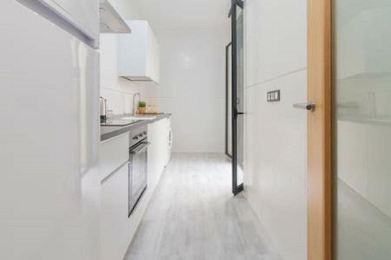 Family Apartment Patio&Swimming Pool In Center Малага Екстериор снимка