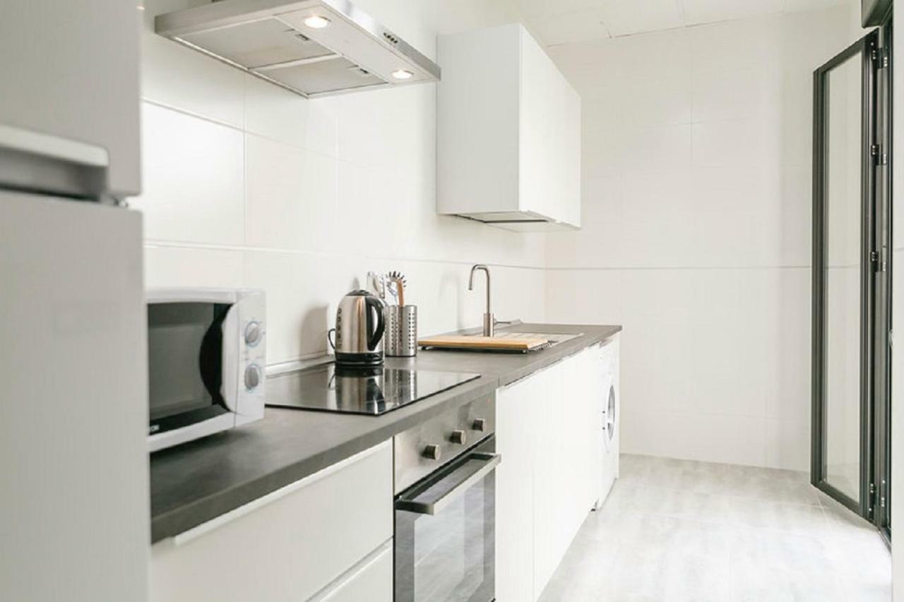 Family Apartment Patio&Swimming Pool In Center Малага Екстериор снимка