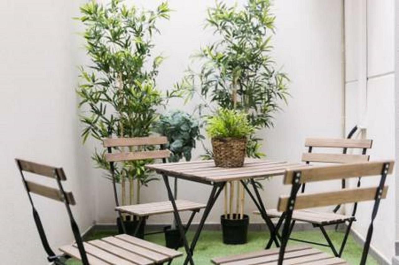 Family Apartment Patio&Swimming Pool In Center Малага Екстериор снимка